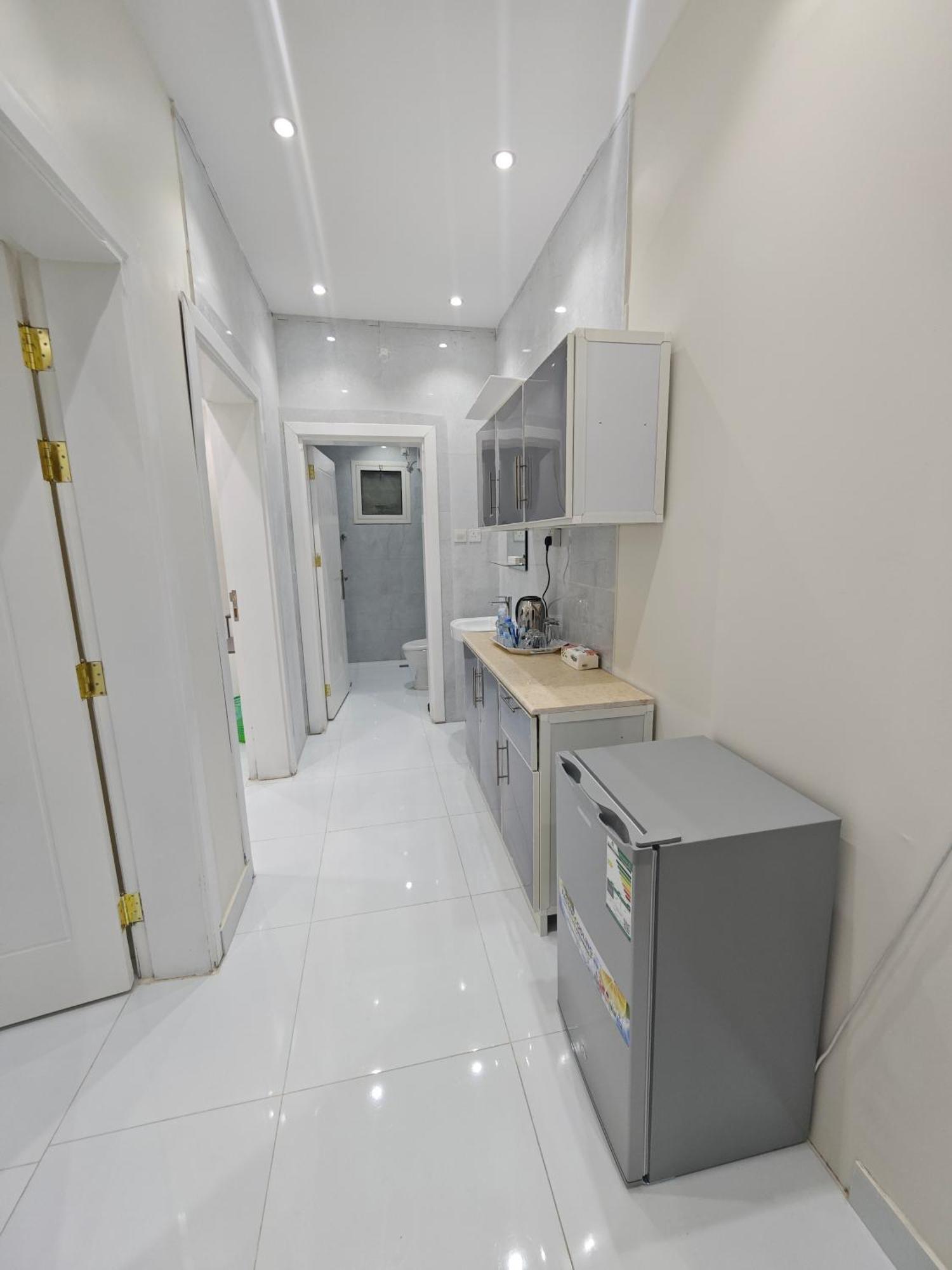 Yaqoot Al Madina Suites Al Awali Εξωτερικό φωτογραφία