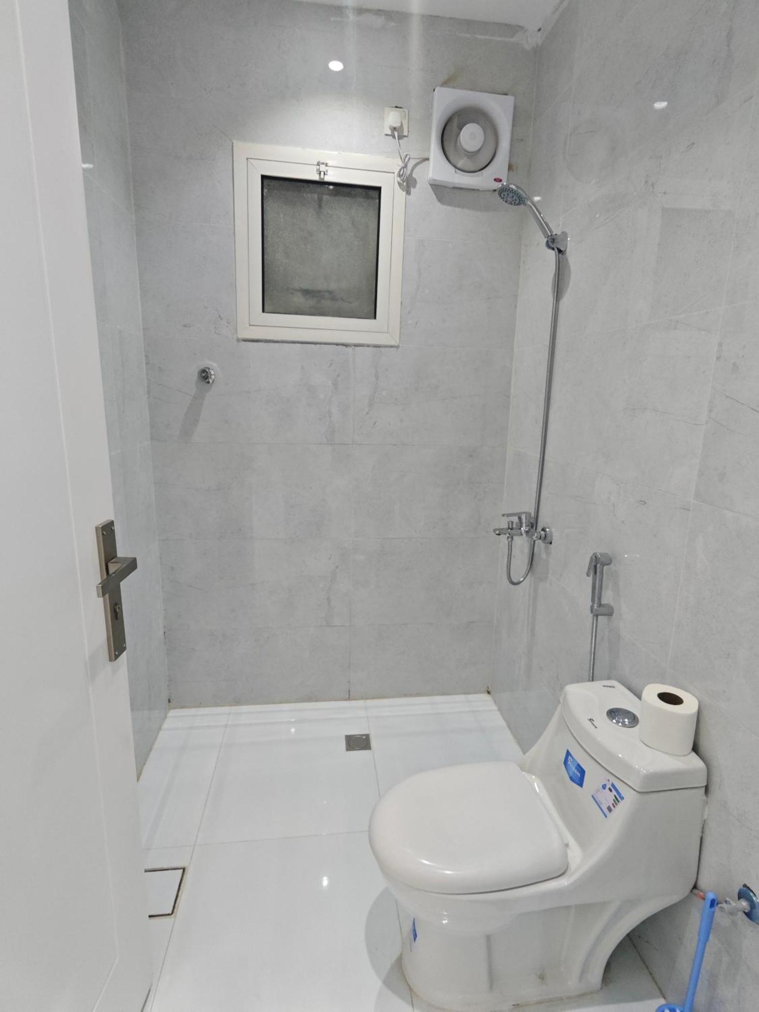 Yaqoot Al Madina Suites Al Awali Εξωτερικό φωτογραφία