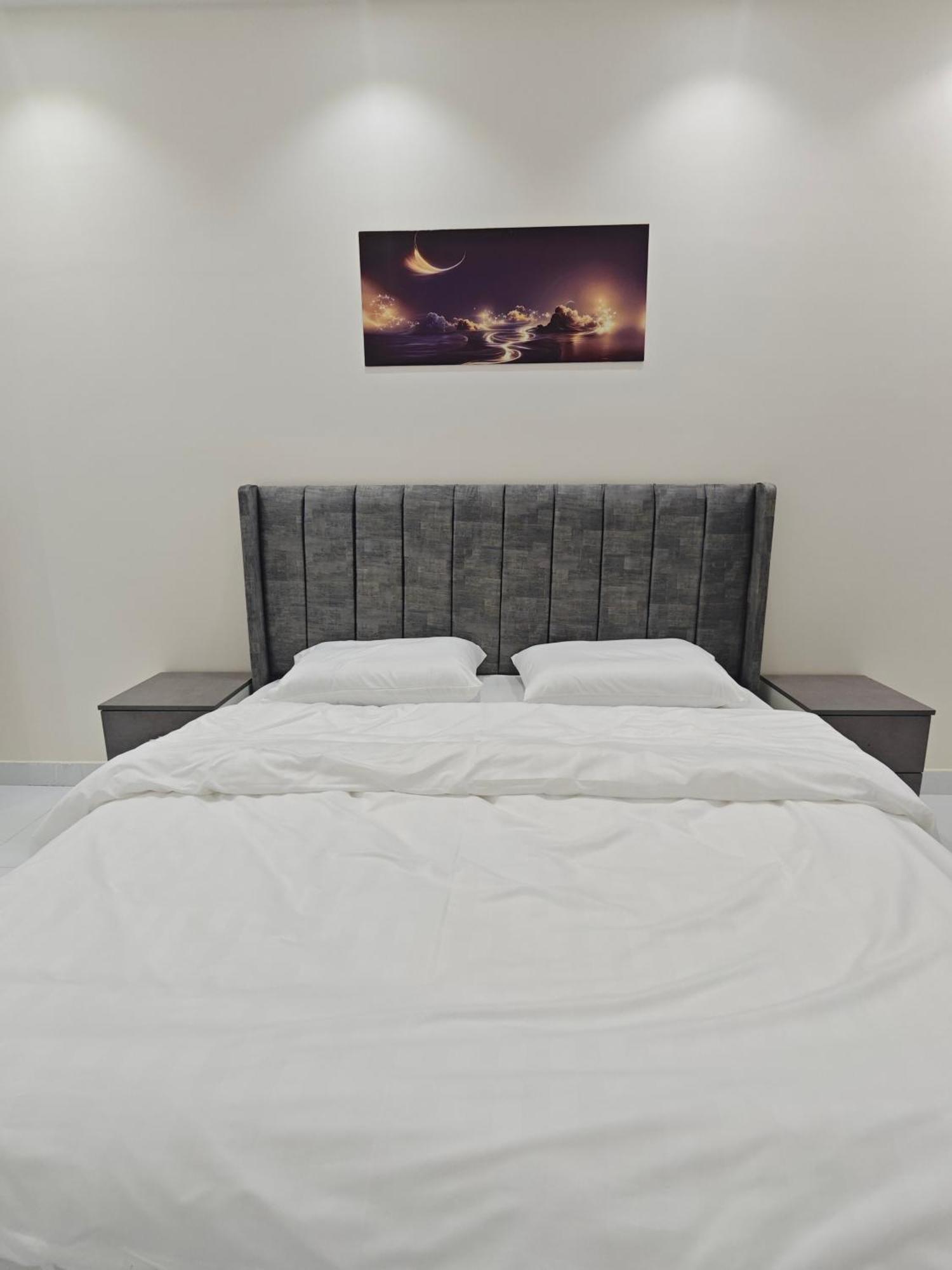 Yaqoot Al Madina Suites Al Awali Εξωτερικό φωτογραφία