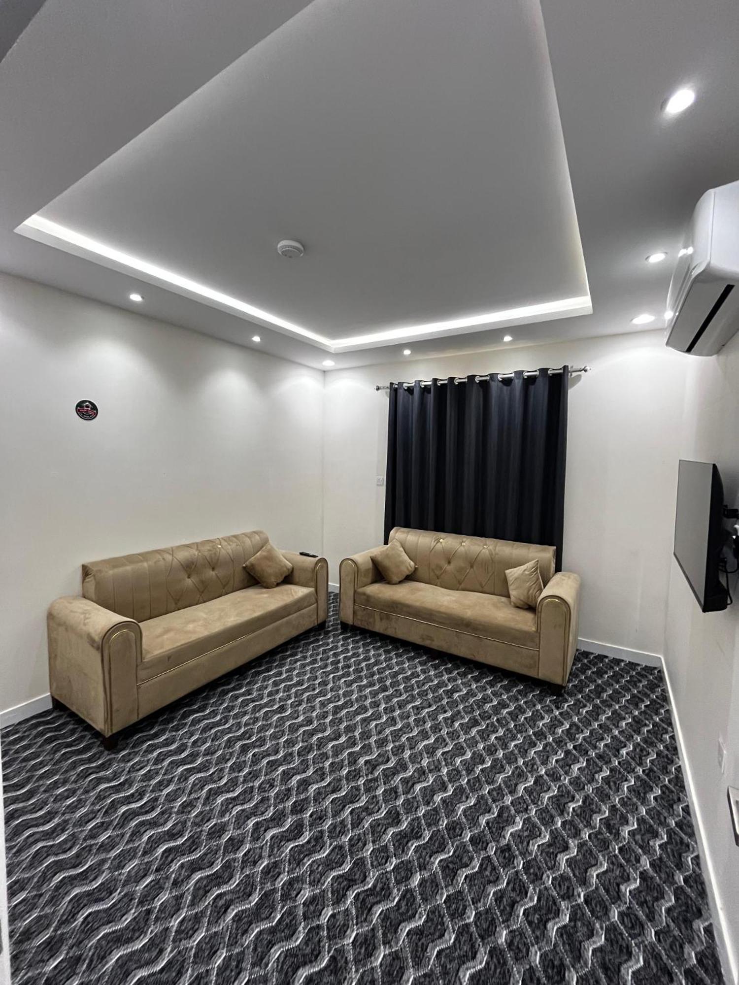Yaqoot Al Madina Suites Al Awali Εξωτερικό φωτογραφία